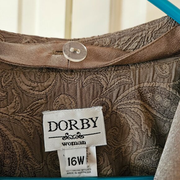 DORBY WOMAN SUIT.  Size 16W. NWT. Color: Olive - Picture 5 of 10